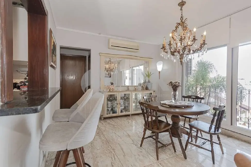 Foto 2 de Apartamento com 3 quartos à venda, 150m2 em Menino Deus, Porto Alegre - RS