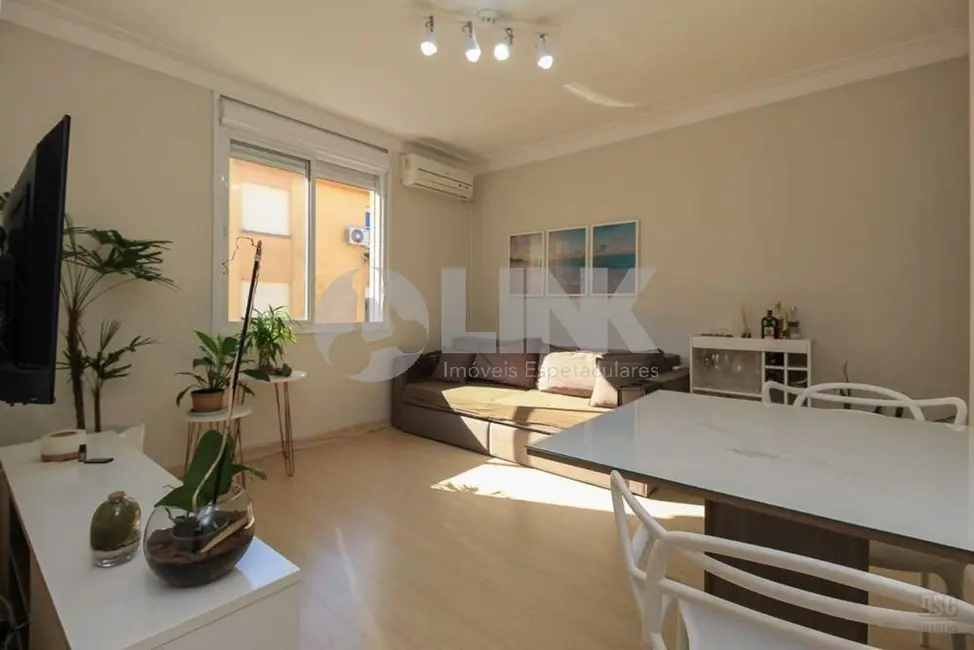 Foto 1 de Apartamento com 2 quartos à venda, 51m2 em Cristal, Porto Alegre - RS