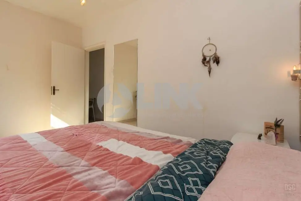 Apartamento com 2 quartos à venda, 51m2 em Cristal, Porto Alegre - RS - imagem 8 Foto 8 de Apartamento com 2 quartos à venda, 51m2 em Cristal, Porto Alegre - RS