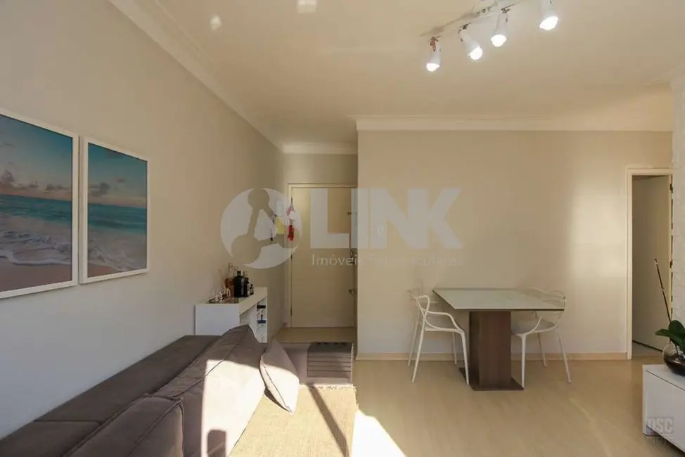 Apartamento com 2 quartos à venda, 51m2 em Cristal, Porto Alegre - RS - imagem 5 Foto 5 de Apartamento com 2 quartos à venda, 51m2 em Cristal, Porto Alegre - RS