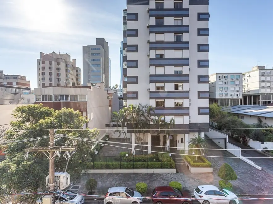 Apartamento com 1 quarto à venda, 73m2 em Higienópolis, Porto Alegre - RS - imagem 7 Foto 7 de Apartamento com 1 quarto à venda, 73m2 em Higienópolis, Porto Alegre - RS