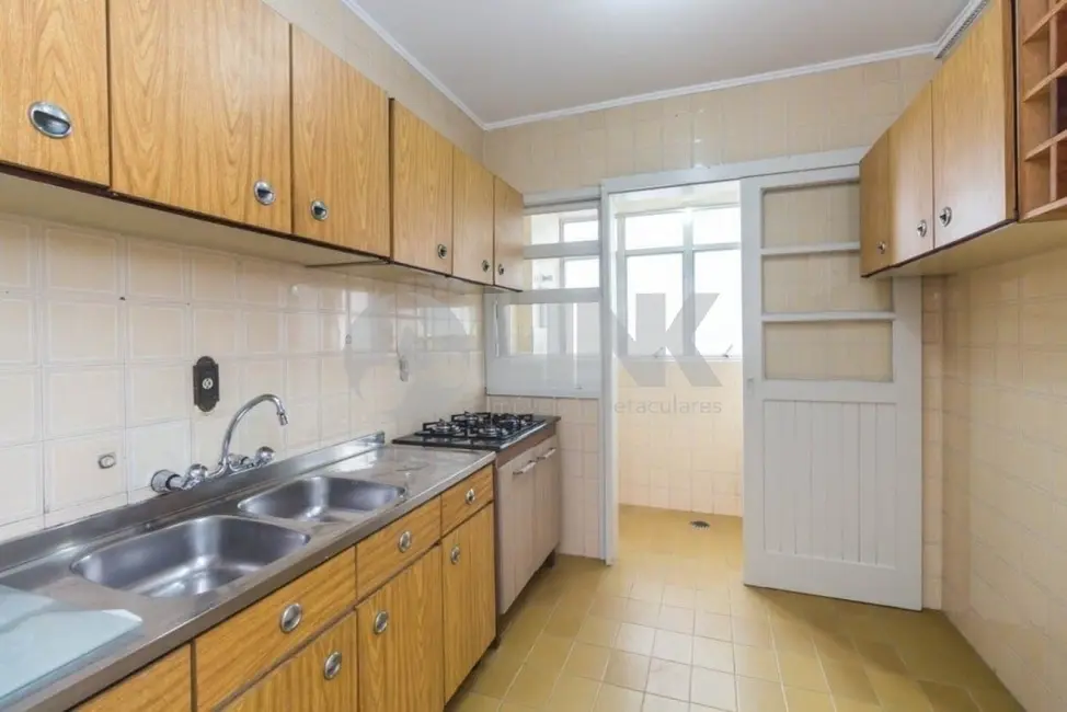 Foto 4 de Apartamento com 2 quartos à venda, 67m2 em Menino Deus, Porto Alegre - RS