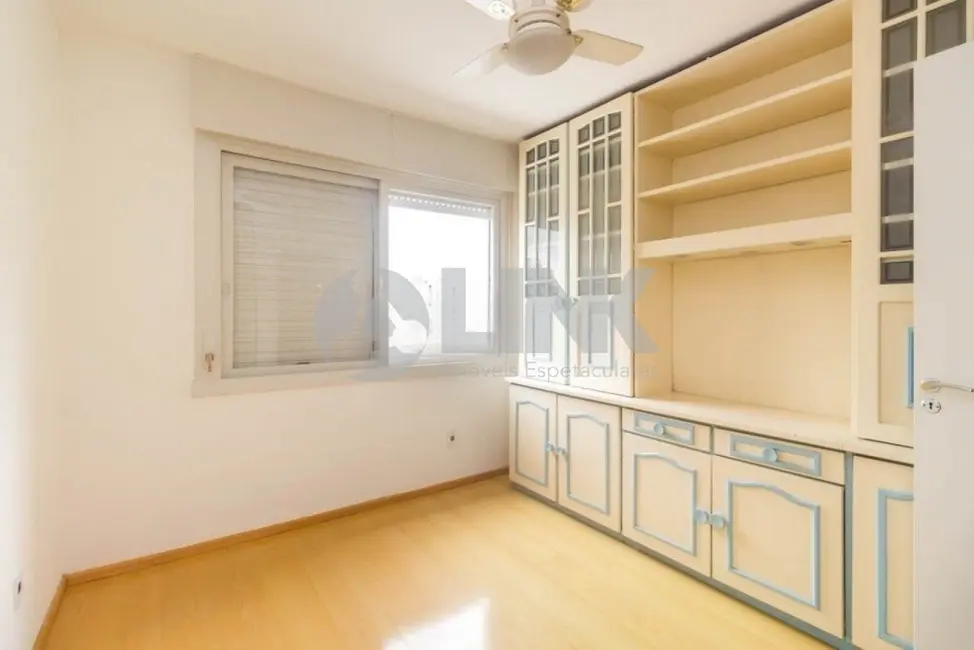 Foto 9 de Apartamento com 2 quartos à venda, 67m2 em Menino Deus, Porto Alegre - RS