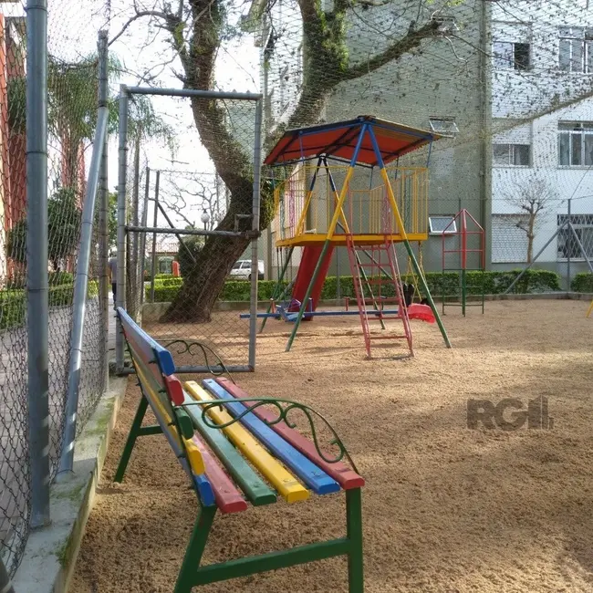 Foto 3 de Apartamento com 2 quartos à venda, 52m2 em Vila Nova, Porto Alegre - RS