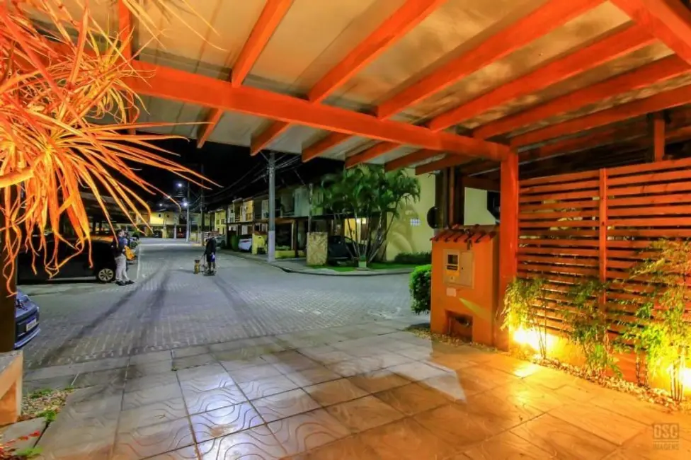 Foto 9 de Casa com 3 quartos à venda, 155m2 em Hípica, Porto Alegre - RS