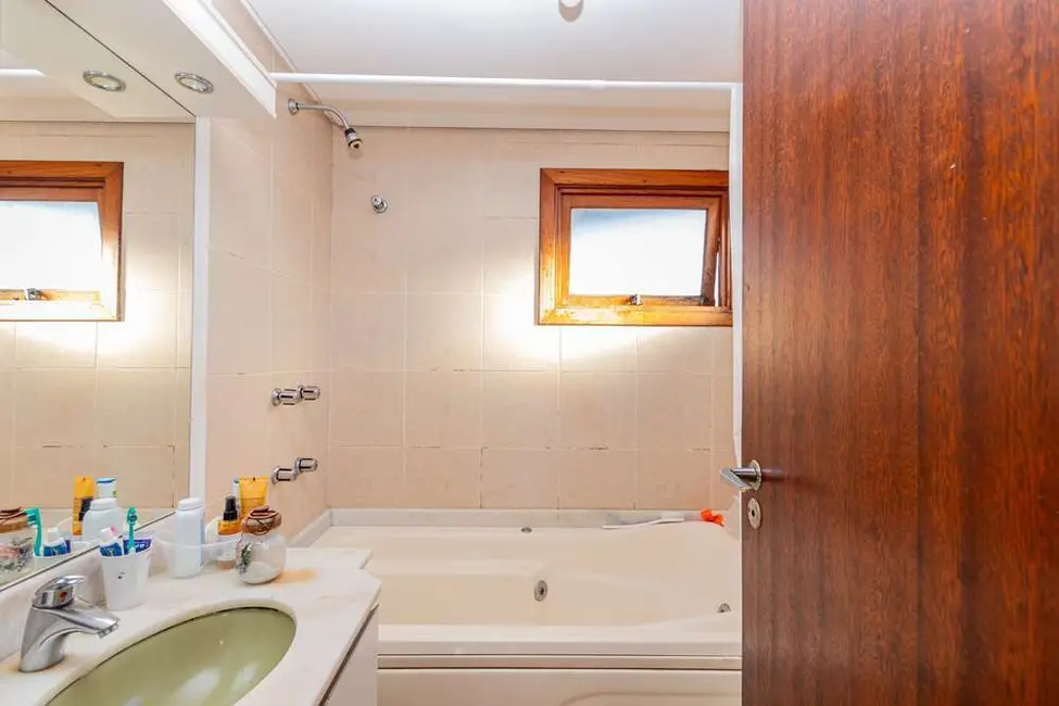 Foto 2 de Apartamento com 3 quartos à venda, 120m2 em Menino Deus, Porto Alegre - RS