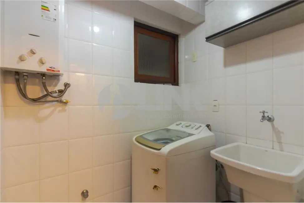 Apartamento com 2 quartos à venda, 74m2 em Praia de Belas, Porto Alegre - RS - imagem 6 Foto 6 de Apartamento com 2 quartos à venda, 74m2 em Praia de Belas, Porto Alegre - RS