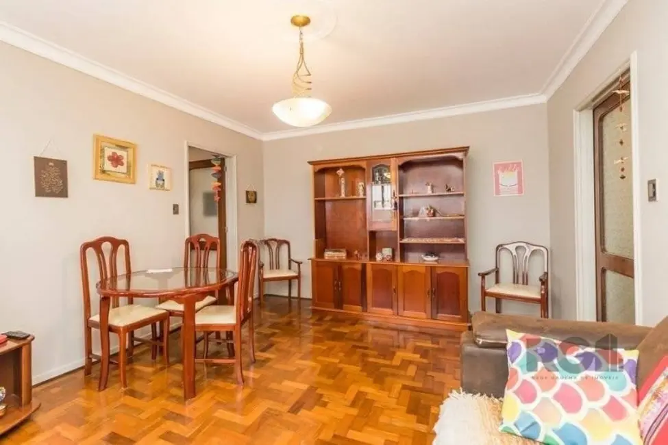 Apartamento com 3 quartos à venda, 98m2 em Menino Deus, Porto Alegre - RS - imagem 5 Foto 5 de Apartamento com 3 quartos à venda, 98m2 em Menino Deus, Porto Alegre - RS