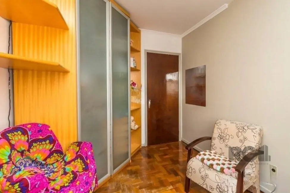 Apartamento com 3 quartos à venda, 98m2 em Menino Deus, Porto Alegre - RS - imagem 8 Foto 8 de Apartamento com 3 quartos à venda, 98m2 em Menino Deus, Porto Alegre - RS