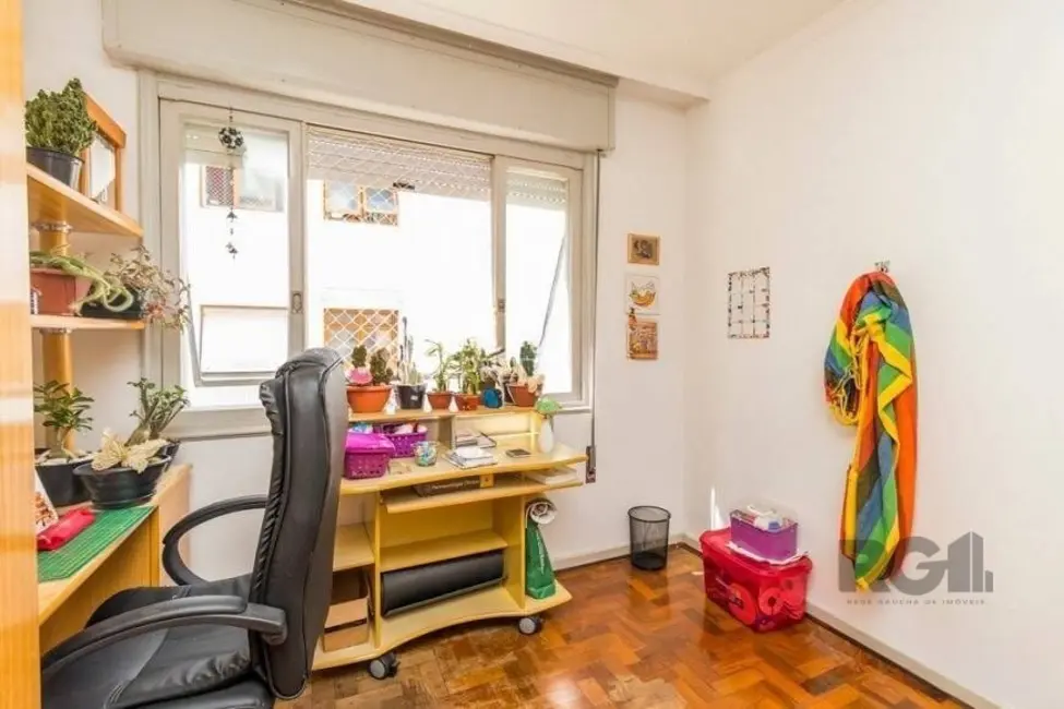 Apartamento com 3 quartos à venda, 98m2 em Menino Deus, Porto Alegre - RS - imagem 6 Foto 6 de Apartamento com 3 quartos à venda, 98m2 em Menino Deus, Porto Alegre - RS