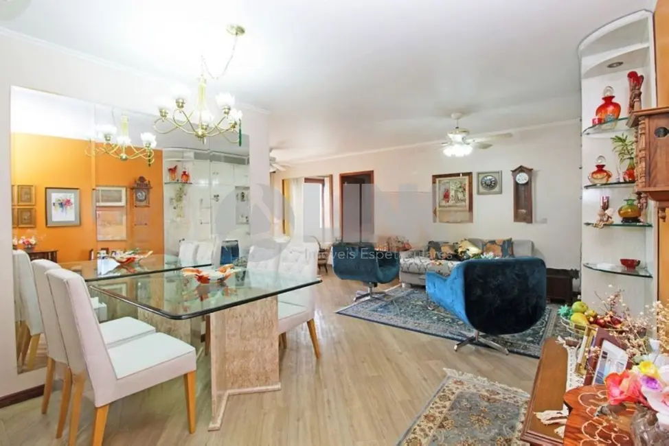 Foto 4 de Apartamento com 3 quartos à venda, 128m2 em Moinhos de Vento, Porto Alegre - RS