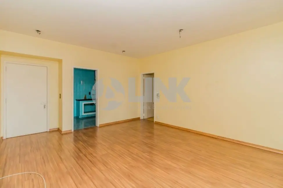 Foto 3 de Apartamento com 3 quartos à venda, 127m2 em Moinhos de Vento, Porto Alegre - RS