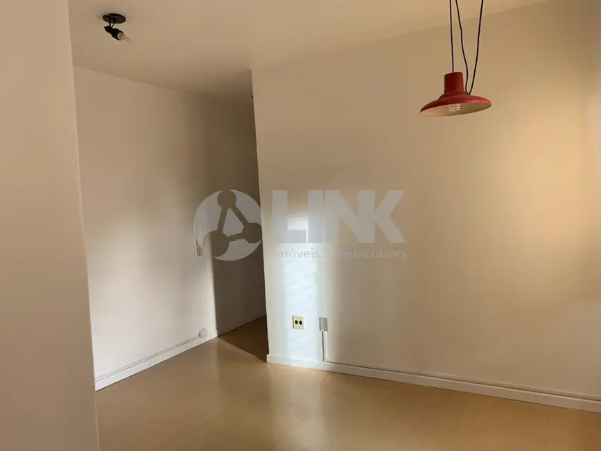 Foto 2 de Apartamento com 1 quarto à venda, 45m2 em Higienópolis, Porto Alegre - RS