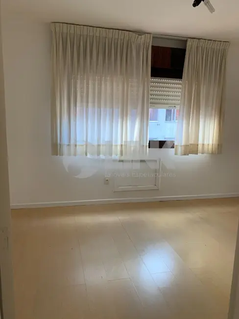 Apartamento com 1 quarto à venda, 45m2 em Higienópolis, Porto Alegre - RS - imagem 5 Foto 5 de Apartamento com 1 quarto à venda, 45m2 em Higienópolis, Porto Alegre - RS