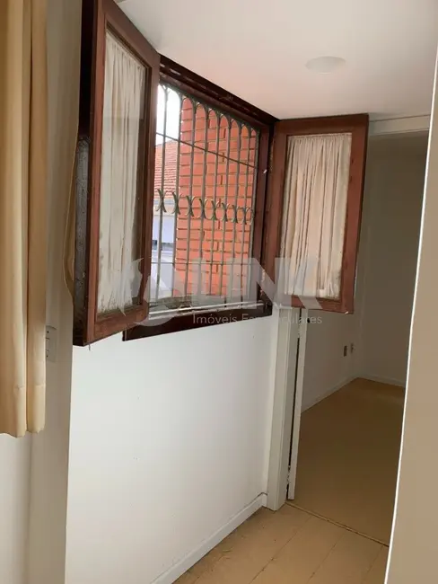 Apartamento com 1 quarto à venda, 45m2 em Higienópolis, Porto Alegre - RS - imagem 6 Foto 6 de Apartamento com 1 quarto à venda, 45m2 em Higienópolis, Porto Alegre - RS
