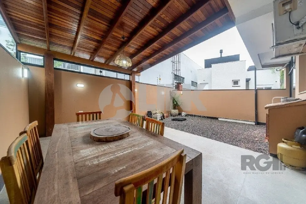 Foto 8 de Casa de Condomínio com 3 quartos à venda, 176m2 em Hípica, Porto Alegre - RS