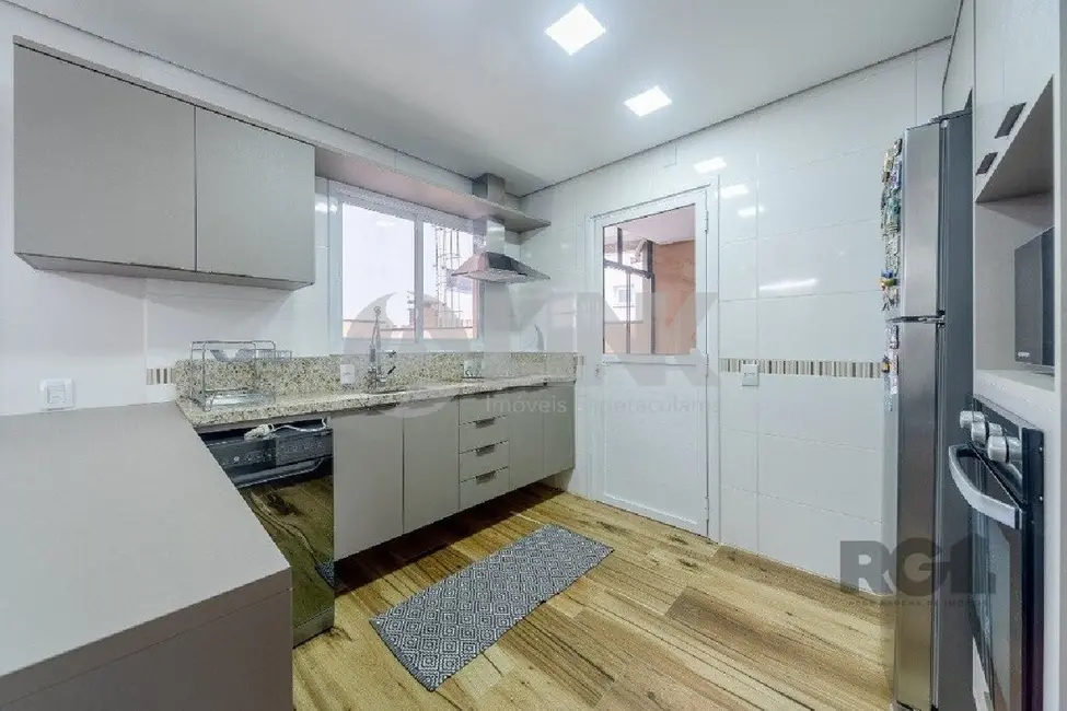 Foto 9 de Casa de Condomínio com 3 quartos à venda, 176m2 em Hípica, Porto Alegre - RS