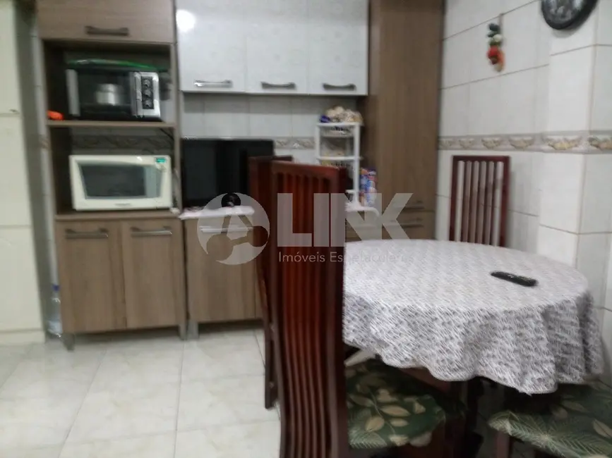 Apartamento com 2 quartos à venda, 62m2 em Menino Deus, Porto Alegre - RS - imagem 4 Foto 4 de Apartamento com 2 quartos à venda, 62m2 em Menino Deus, Porto Alegre - RS