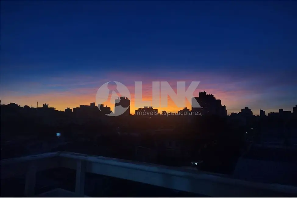 Foto 4 de Apartamento com 3 quartos à venda, 113m2 em Menino Deus, Porto Alegre - RS