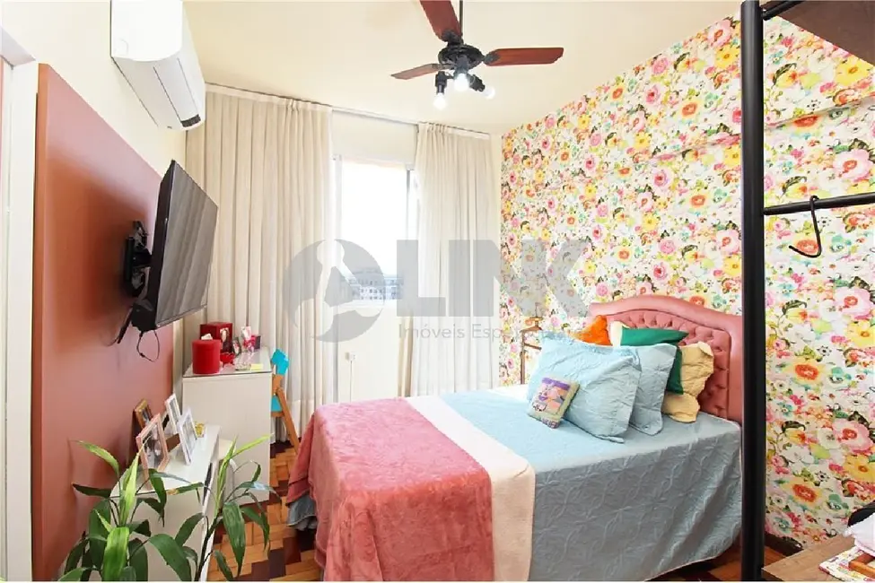 Apartamento com 3 quartos à venda, 94m2 em Independência, Porto Alegre - RS - imagem 8 Foto 8 de Apartamento com 3 quartos à venda, 94m2 em Independência, Porto Alegre - RS