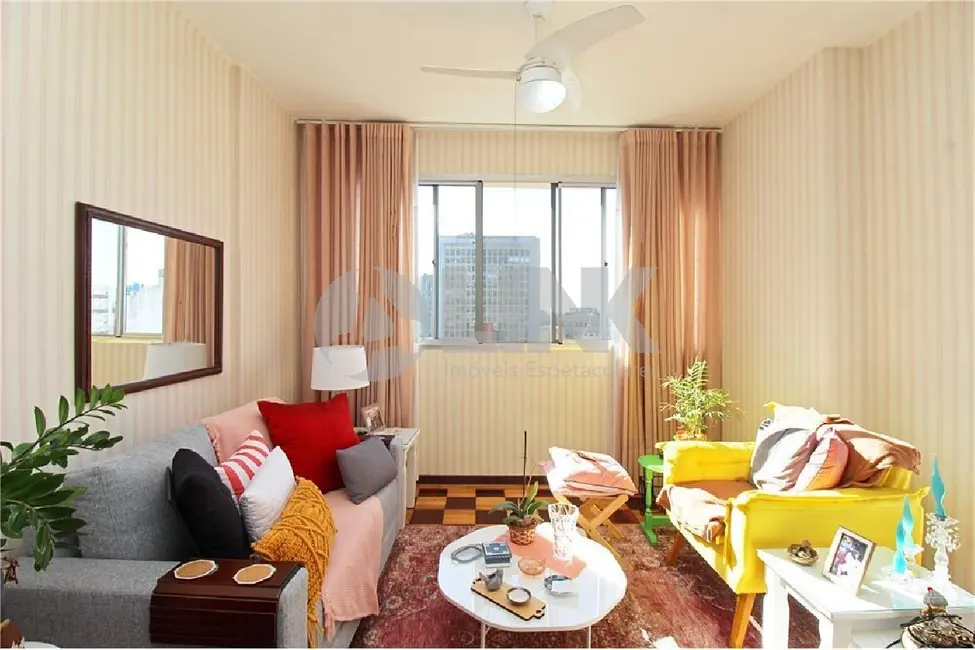 Apartamento com 3 quartos à venda, 94m2 em Independência, Porto Alegre - RS - imagem 4 Foto 4 de Apartamento com 3 quartos à venda, 94m2 em Independência, Porto Alegre - RS