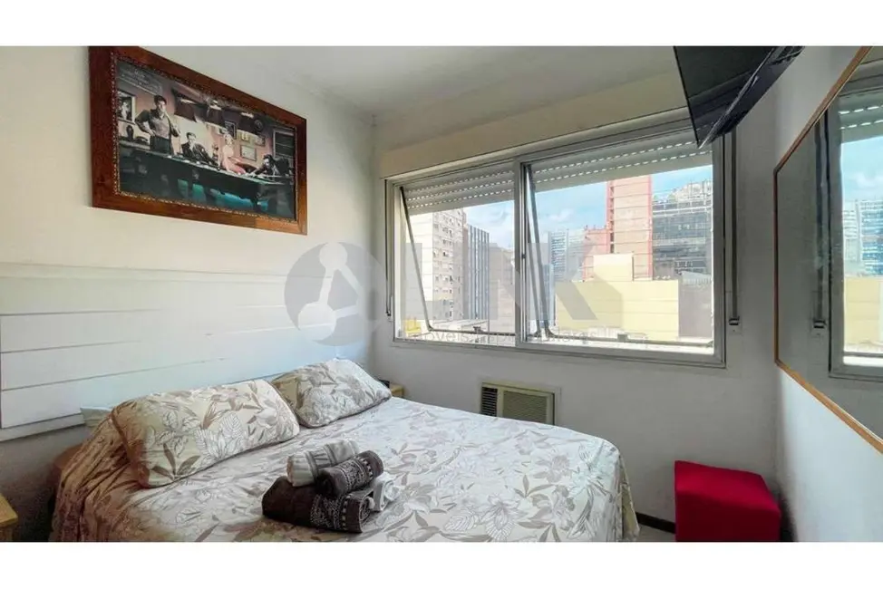 Apartamento com 1 quarto à venda, 24m2 em Centro Histórico, Porto Alegre - RS - imagem 4 Foto 4 de Apartamento com 1 quarto à venda, 24m2 em Centro Histórico, Porto Alegre - RS