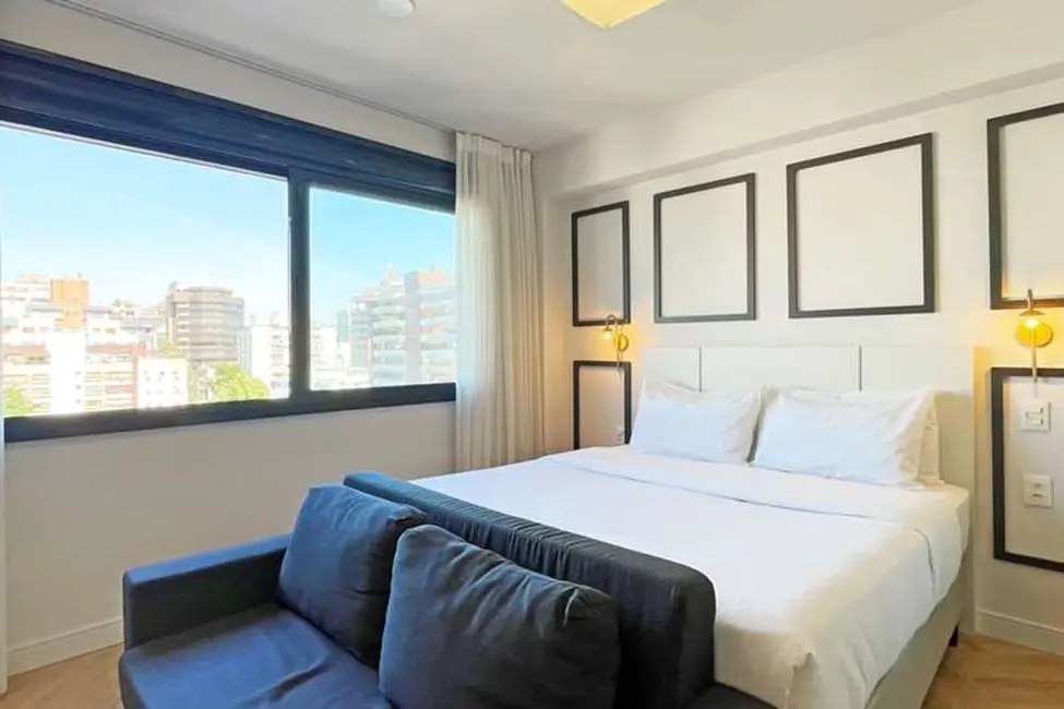 Foto 2 de Apartamento com 1 quarto à venda, 26m2 em Mont Serrat, Porto Alegre - RS