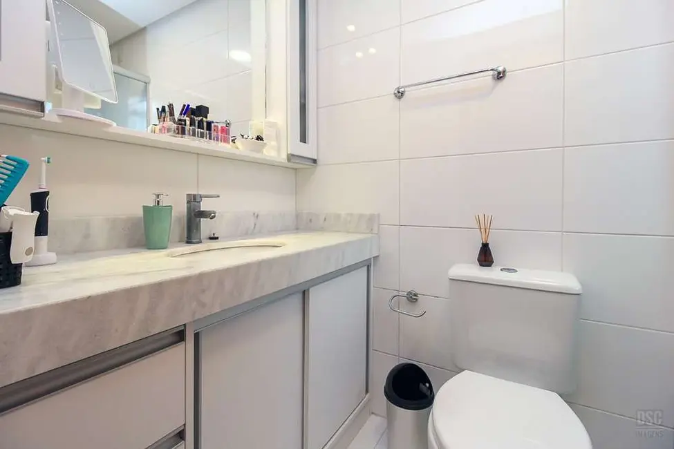 Casa com 3 quartos à venda, 167m2 em Espírito Santo, Porto Alegre - RS - imagem 9 Foto 9 de Casa com 3 quartos à venda, 167m2 em Espírito Santo, Porto Alegre - RS