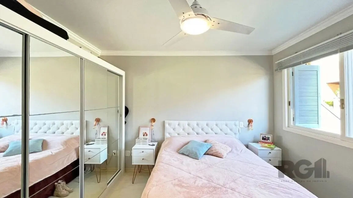 Casa de Condomínio com 3 quartos à venda, 202m2 em Santa Tereza, Porto Alegre - RS - imagem 3 Foto 3 de Casa de Condomínio com 3 quartos à venda, 202m2 em Santa Tereza, Porto Alegre - RS