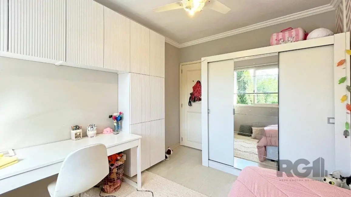 Casa de Condomínio com 3 quartos à venda, 202m2 em Santa Tereza, Porto Alegre - RS - imagem 8 Foto 8 de Casa de Condomínio com 3 quartos à venda, 202m2 em Santa Tereza, Porto Alegre - RS