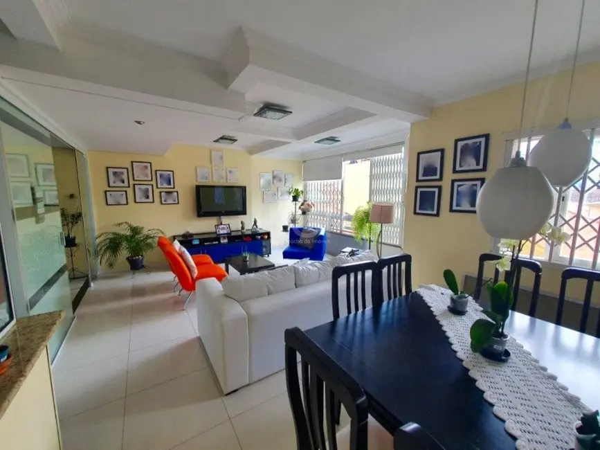 Foto 2 de Casa de Condomínio com 3 quartos à venda, 159m2 em Cavalhada, Porto Alegre - RS