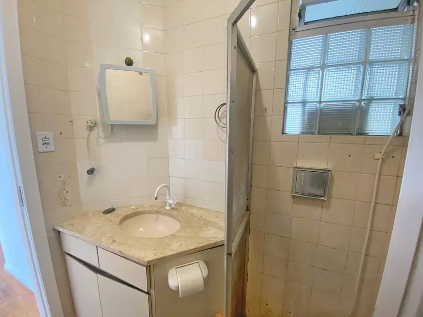 Apartamento com 1 quarto à venda, 46m2 em Centro Histórico, Porto Alegre - RS - imagem 8 Foto 8 de Apartamento com 1 quarto à venda, 46m2 em Centro Histórico, Porto Alegre - RS