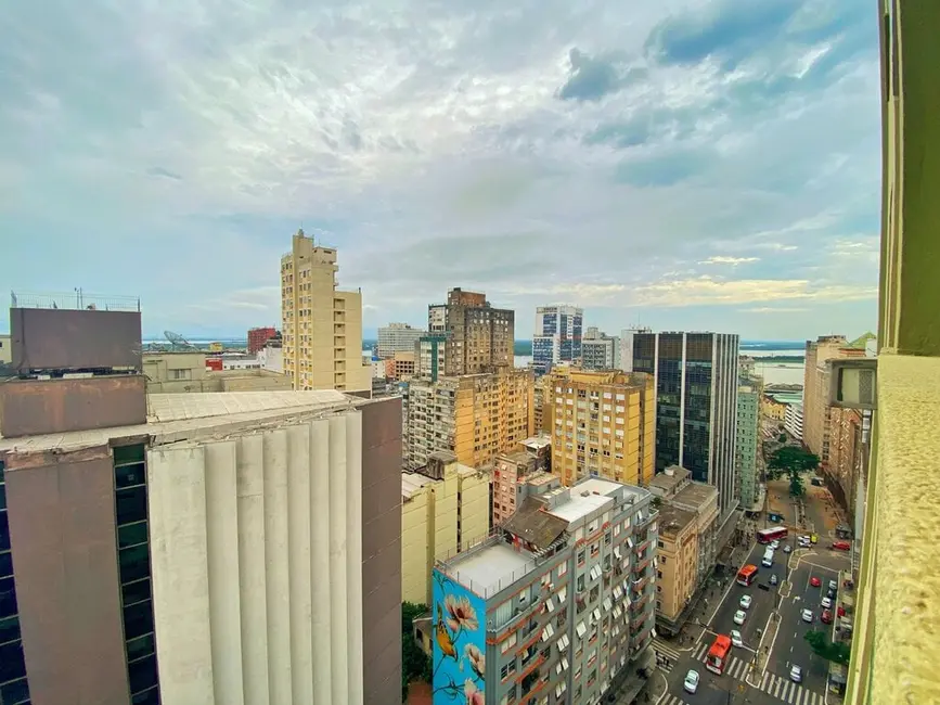 Apartamento com 1 quarto à venda, 46m2 em Centro Histórico, Porto Alegre - RS - imagem 3 Foto 3 de Apartamento com 1 quarto à venda, 46m2 em Centro Histórico, Porto Alegre - RS