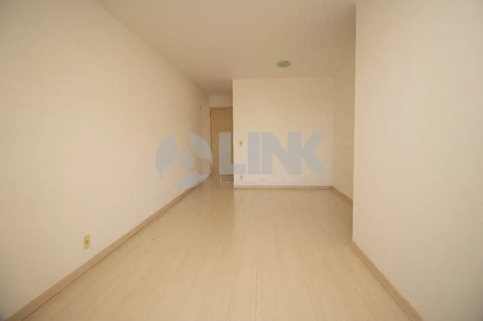 Apartamento com 3 quartos à venda, 68m2 em Teresópolis, Porto Alegre - RS - imagem 6 Foto 6 de Apartamento com 3 quartos à venda, 68m2 em Teresópolis, Porto Alegre - RS