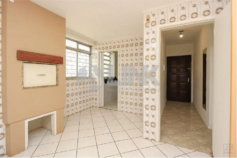 Apartamento com 2 quartos à venda, 77m2 em Santa Cecília, Porto Alegre - RS - imagem 4 Foto 4 de Apartamento com 2 quartos à venda, 77m2 em Santa Cecília, Porto Alegre - RS