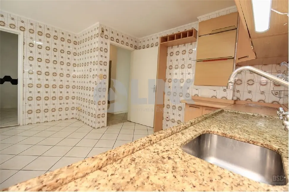 Apartamento com 2 quartos à venda, 77m2 em Santa Cecília, Porto Alegre - RS - imagem 6 Foto 6 de Apartamento com 2 quartos à venda, 77m2 em Santa Cecília, Porto Alegre - RS