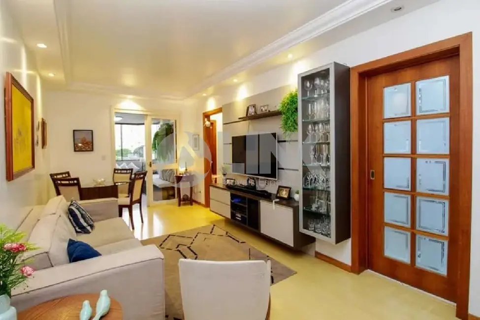 Foto 1 de Apartamento com 2 quartos à venda, 75m2 em Santana, Porto Alegre - RS