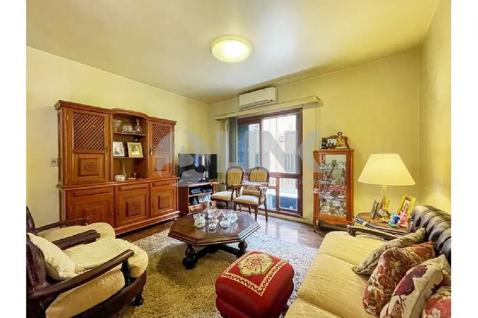 Foto 2 de Apartamento com 3 quartos à venda, 115m2 em Rio Branco, Porto Alegre - RS