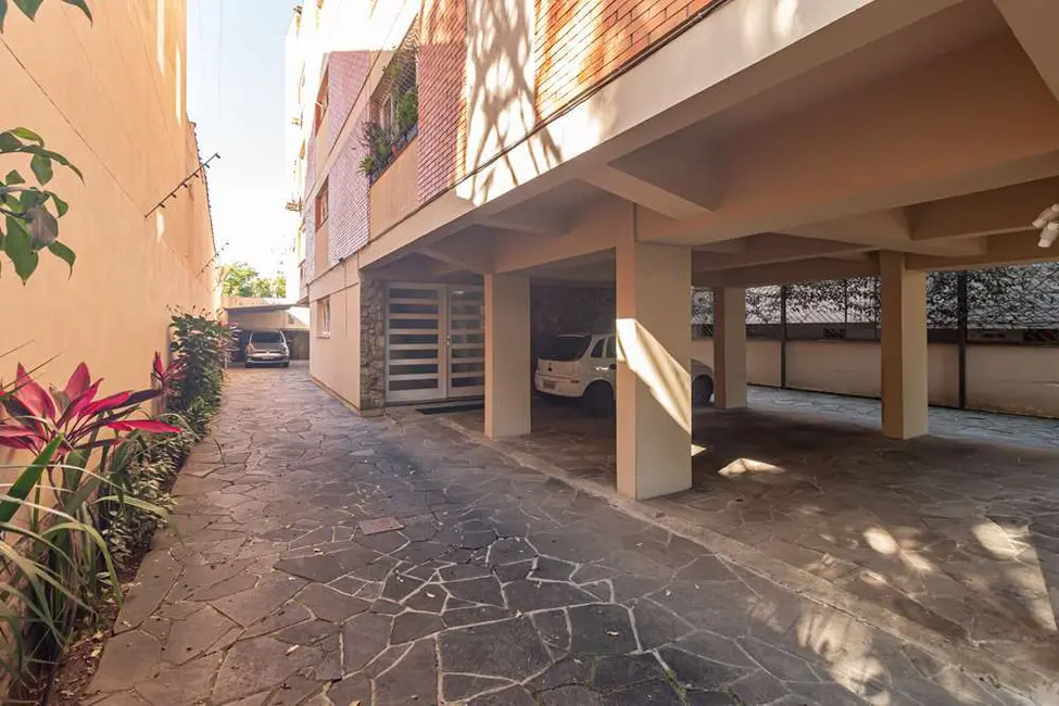 Foto 9 de Apartamento com 2 quartos à venda, 75m2 em Petrópolis, Porto Alegre - RS