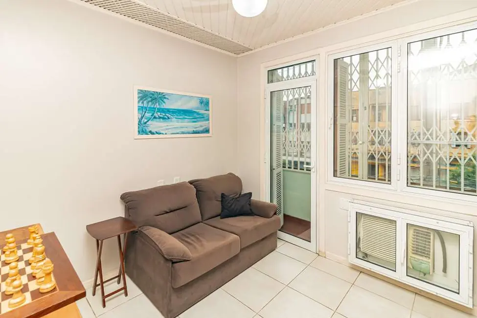 Apartamento com 3 quartos à venda, 100m2 em Petrópolis, Porto Alegre - RS - imagem 8 Foto 8 de Apartamento com 3 quartos à venda, 100m2 em Petrópolis, Porto Alegre - RS