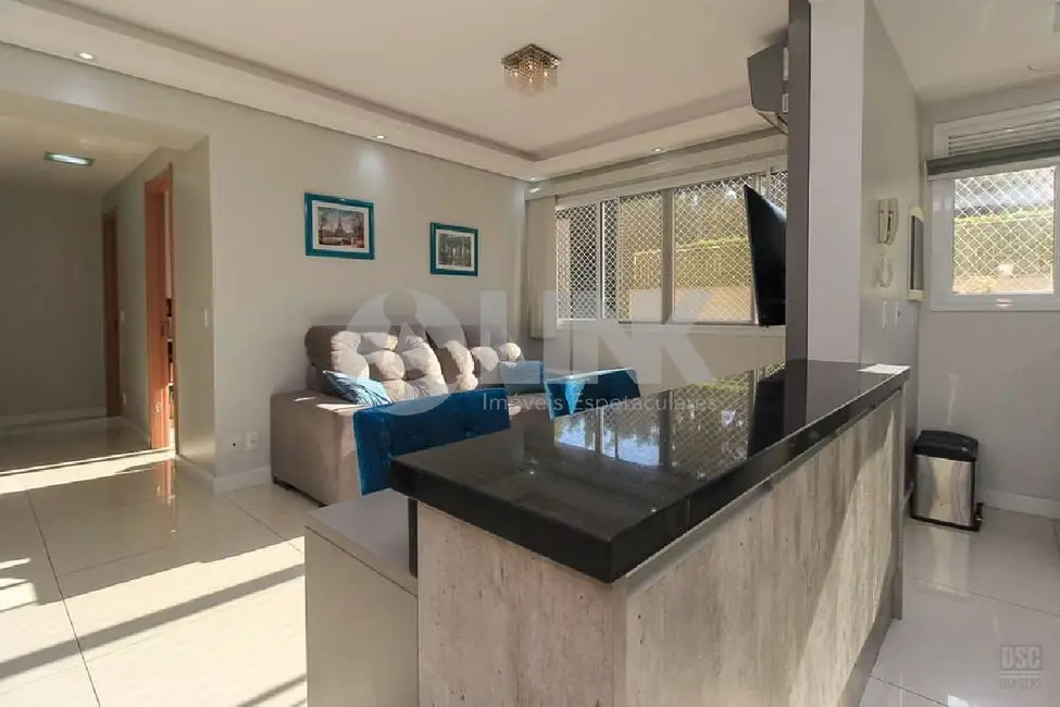 Foto 2 de Apartamento com 3 quartos à venda, 74m2 em Teresópolis, Porto Alegre - RS