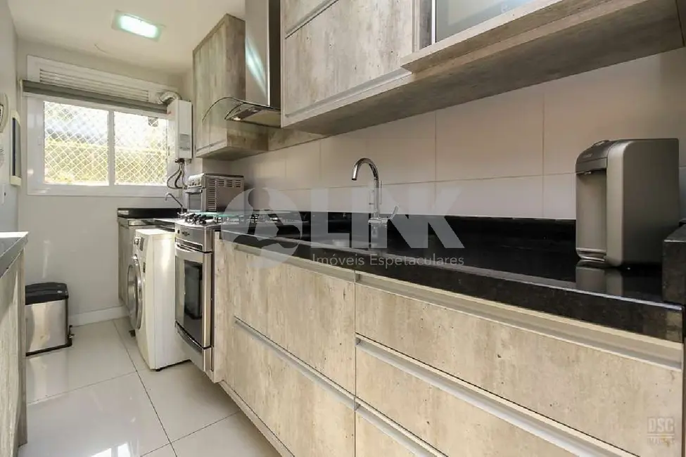 Apartamento com 3 quartos à venda, 74m2 em Teresópolis, Porto Alegre - RS - imagem 9 Foto 9 de Apartamento com 3 quartos à venda, 74m2 em Teresópolis, Porto Alegre - RS