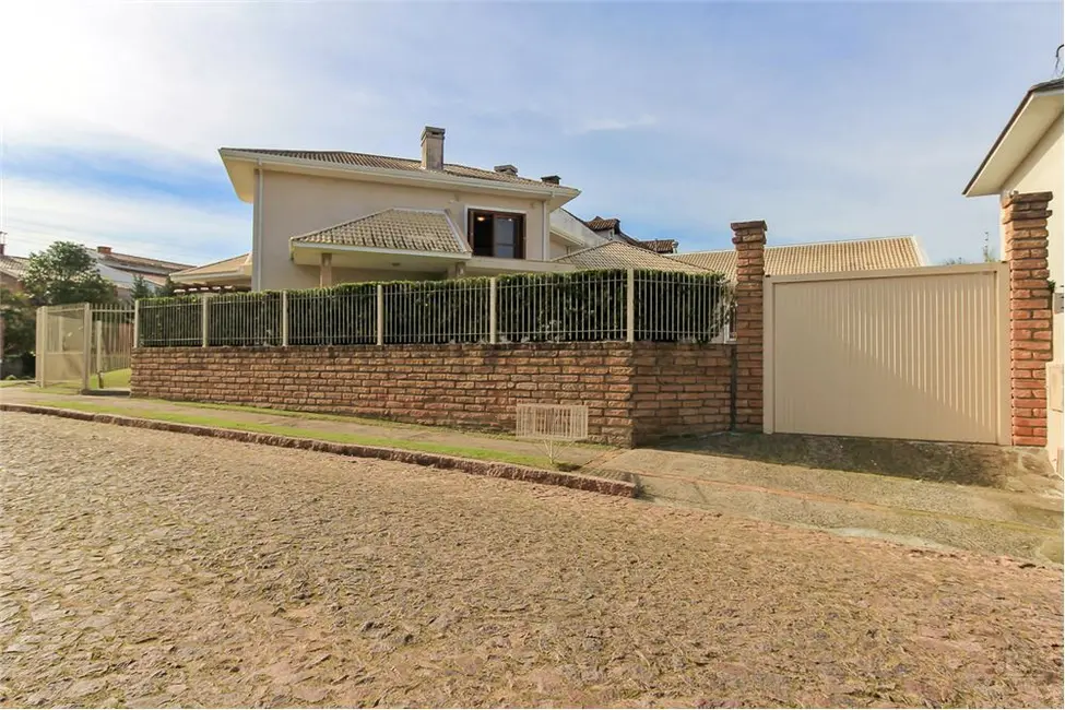 Casa com 4 quartos à venda, 53m2 em Teresópolis, Porto Alegre - RS - imagem 8 Foto 8 de Casa com 4 quartos à venda, 53m2 em Teresópolis, Porto Alegre - RS