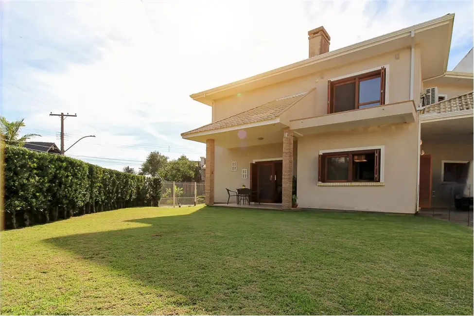 Casa com 4 quartos à venda, 53m2 em Teresópolis, Porto Alegre - RS - imagem 5 Foto 5 de Casa com 4 quartos à venda, 53m2 em Teresópolis, Porto Alegre - RS