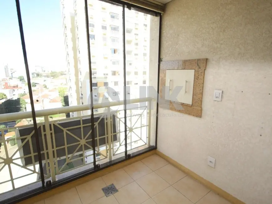 Foto 4 de Apartamento com 2 quartos à venda, 72m2 em Passo da Areia, Porto Alegre - RS