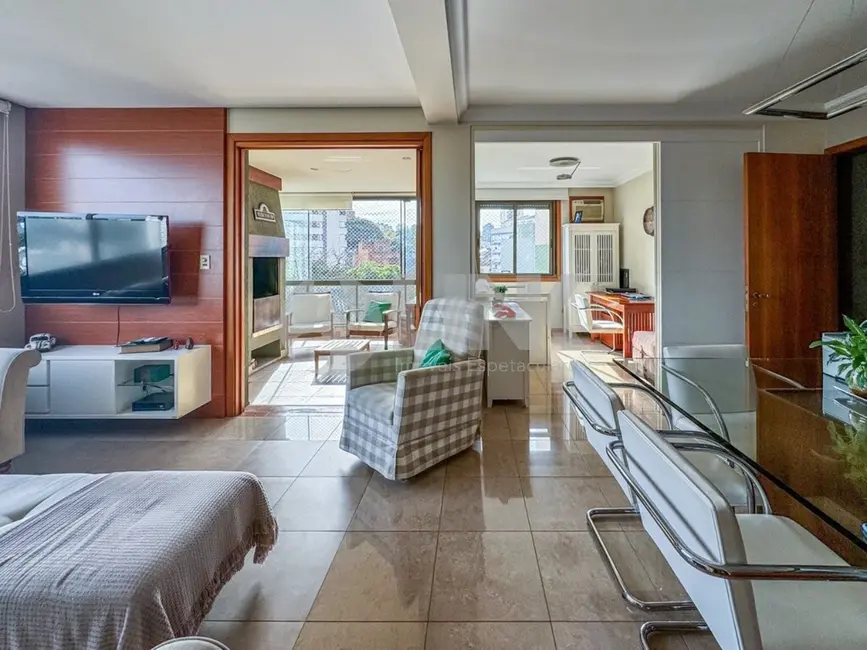 Foto 3 de Apartamento com 3 quartos à venda, 117m2 em Petrópolis, Porto Alegre - RS