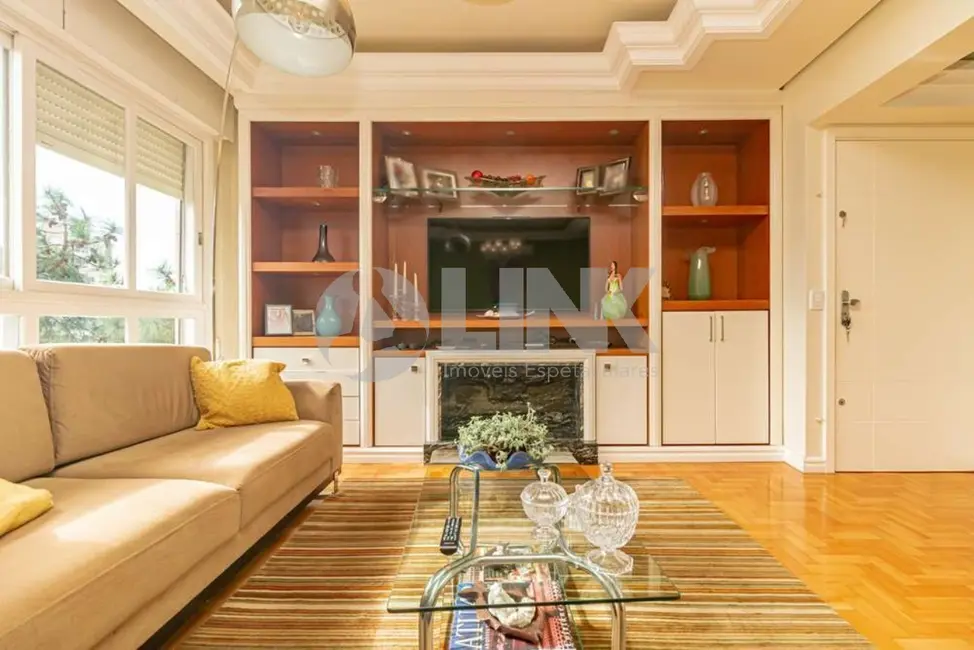 Apartamento com 3 quartos à venda, 113m2 em Petrópolis, Porto Alegre - RS - imagem 3 Foto 3 de Apartamento com 3 quartos à venda, 113m2 em Petrópolis, Porto Alegre - RS