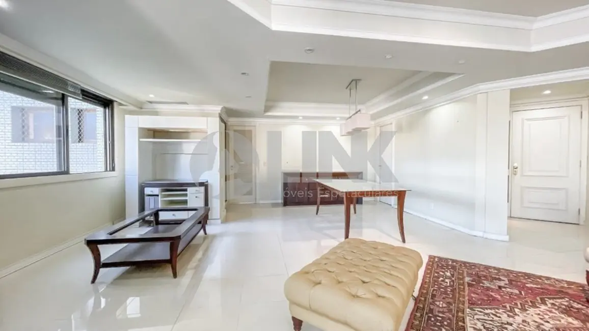 Apartamento com 3 quartos à venda, 159m2 em Bela Vista, Porto Alegre - RS - imagem 5 Foto 5 de Apartamento com 3 quartos à venda, 159m2 em Bela Vista, Porto Alegre - RS