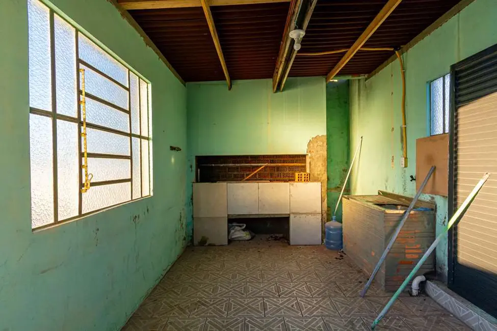 Apartamento com 2 quartos à venda, 83m2 em Fátima, Canoas - RS - imagem 5 Foto 5 de Apartamento com 2 quartos à venda, 83m2 em Fátima, Canoas - RS