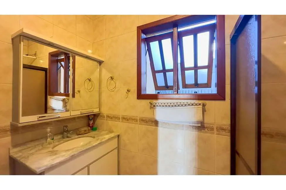 Foto 7 de Casa com 4 quartos à venda, 308m2 em Partenon, Porto Alegre - RS